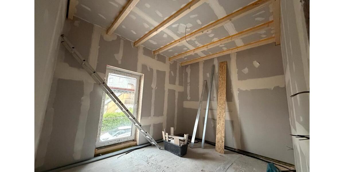 Etagenwohnung Essenbach - 4 Zimmer, 100 m&sup2;, 1.300&euro; | Angebot:26646649