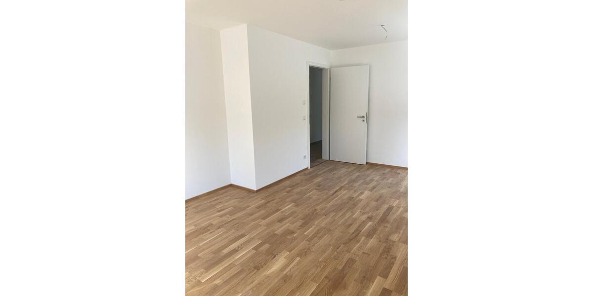 Erdgeschoßwohnung Kumhausen - 2.5 Zimmer, 90 m&sup2;, 1.190&euro; | Angebot:24356527