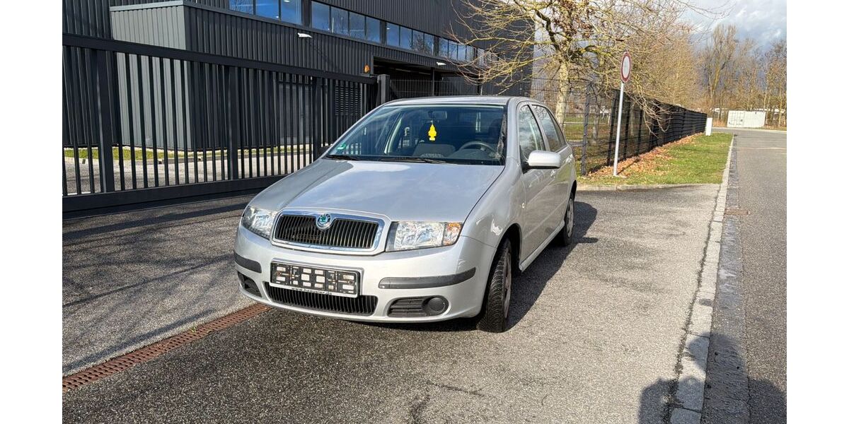 Skoda Fabia 105.000 km 2.250 &euro; Eching 84174