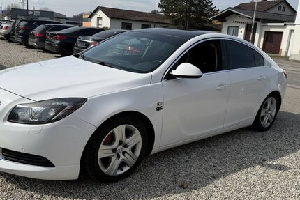 Opel Insignia OPC Line 2.0 DTCI Navi PDC SHZ AHK 245.100 km 3.500 &euro; Altdorf 84032