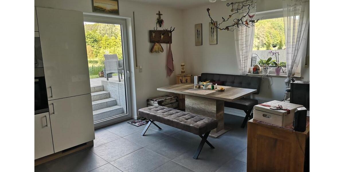 Etagenwohnung Rottenburg an der Laaber - 2 Zimmer, 65 m&sup2;, 690&euro; | Angebot:26498608