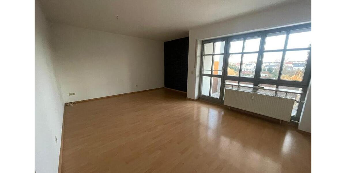 Etagenwohnung Vilsbiburg - 3 Zimmer, 76 m&sup2;, 690&euro; | Angebot:25655657