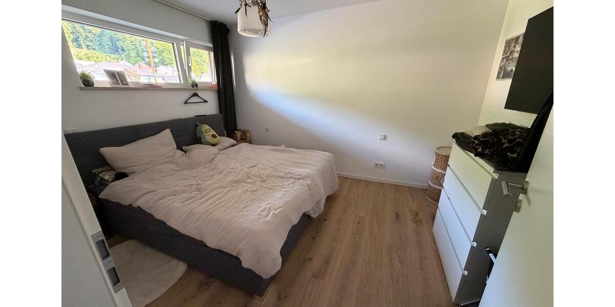 Erdgeschoßwohnung Ergoldsbach Langenhettenbach - 3 Zimmer, 75 m&sup2;, 825&euro; | Angebot:26519015