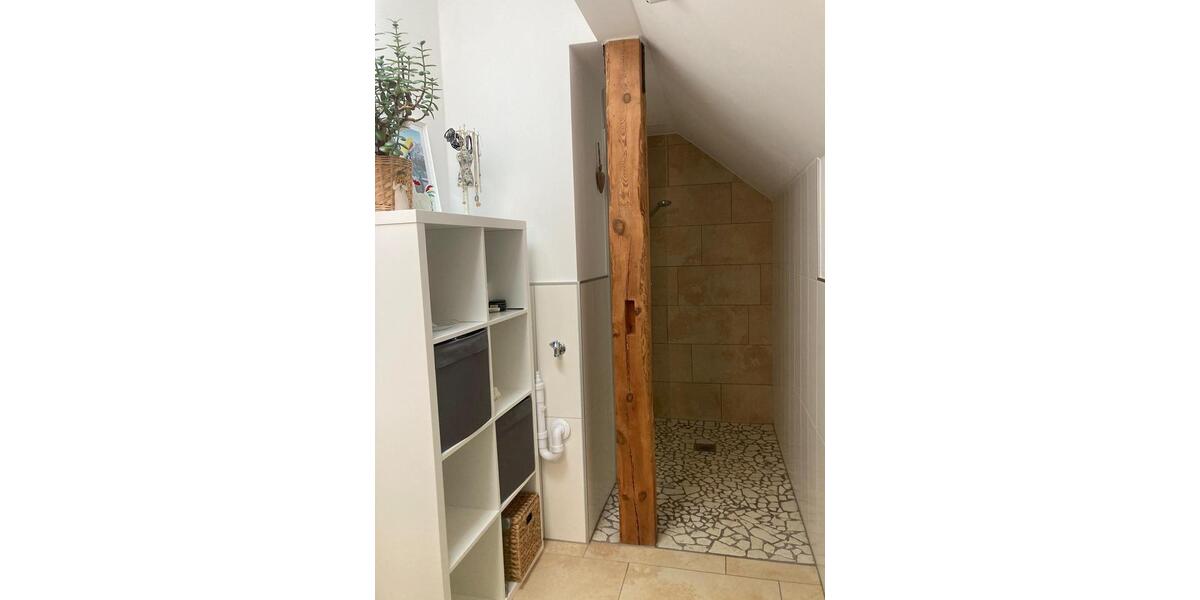 Dachgeschoßwohnung Gerzen - 1 Zimmer, 30 m&sup2;, 340&euro; | Angebot:25827623