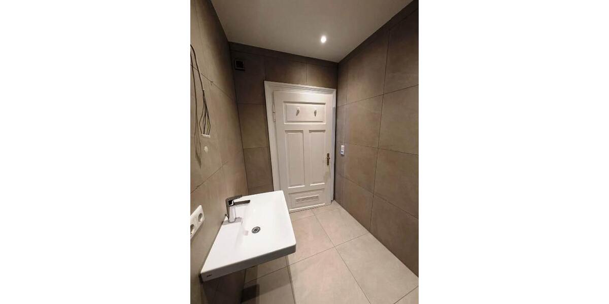 Etagenwohnung Landshut - 3 Zimmer, 78 m&sup2;, 1.210&euro; | Angebot:26014397