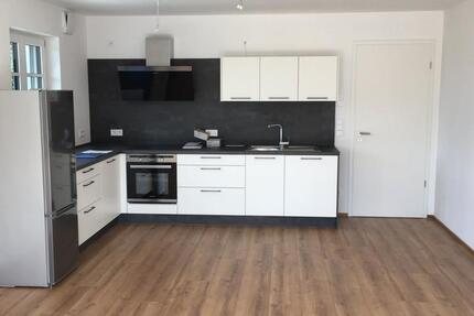 Wohnung Velden - 3 Zimmer, 79 m&sup2;, 1.150&euro; | Angebot:25844457