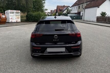 VW Golf 113.000 km 20.400 &euro; Moosburg an der Isar 85368