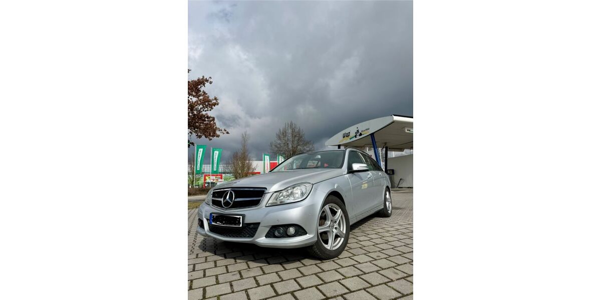 Mercedes-Benz C 200 181.000 km 9.000 &euro; Moosburg an der Isar 85368