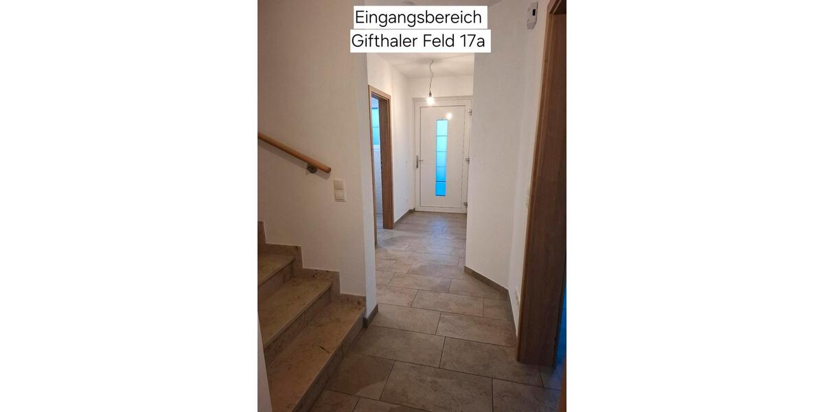 Doppelhaushälfte Wurmsham - 6 Zimmer, 140 m&sup2;, 1.600&euro; | Angebot:25994825