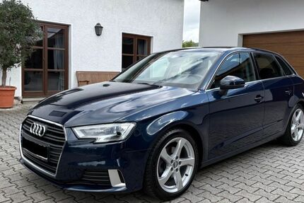Audi A3 90.000 km 15.200 &euro; Arth 84095