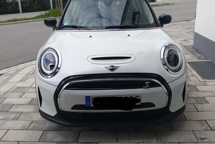 Mini Cooper SE 25.000 km 18.700 &euro; Landshut 84036