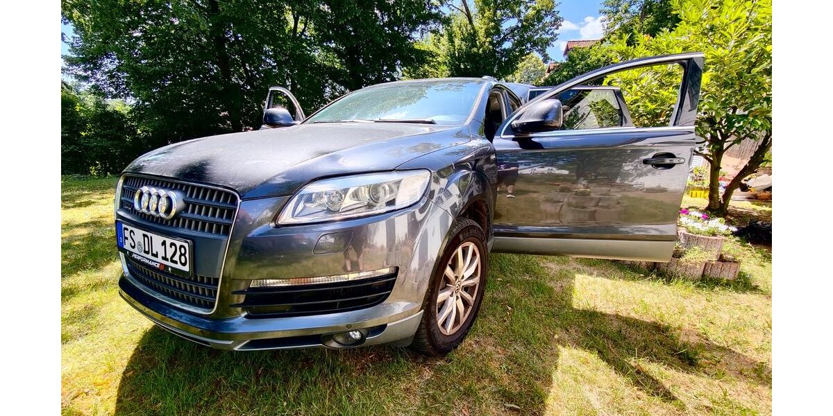 Audi Q7 263.200 km 11.000 &euro; Nandlstadt 85405