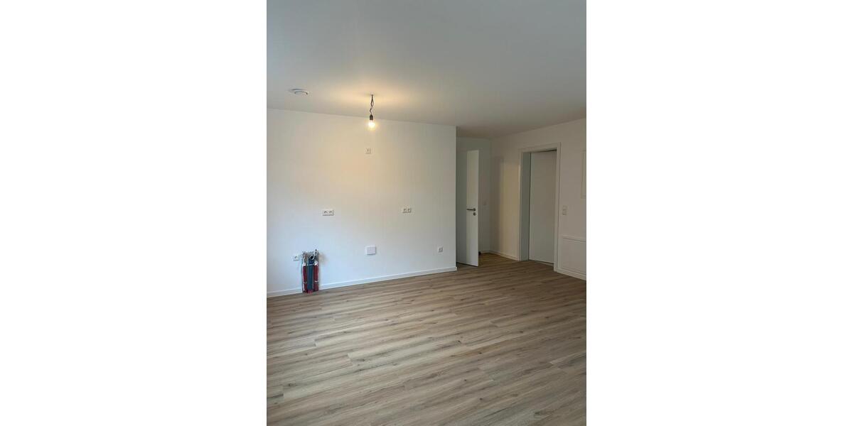 Erdgeschoßwohnung Essenbach - 2 Zimmer, 57 m&sup2;, 995&euro; | Angebot:25857660