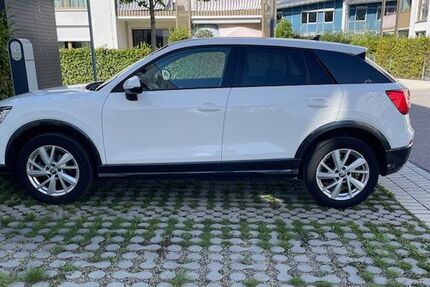 Audi Q2 83.000 km 16.200 &euro; Landshut 84030