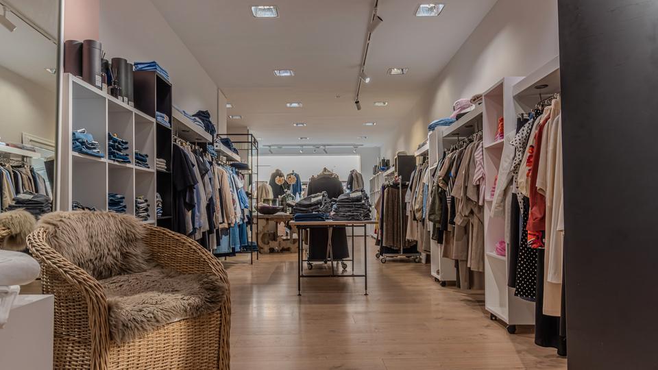 Gewerbeobjekt Landshut - 2.030&euro; | Angebot:25525441