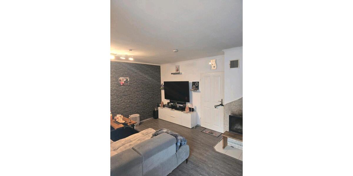 Reihenhaus Landshut - 6 Zimmer, 120 m&sup2;, 550.000&euro; | Angebot:26982365