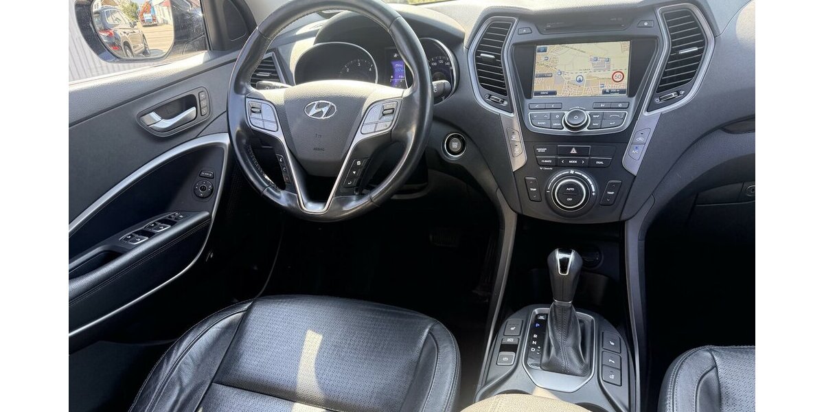 Hyundai Santa Fe 2.2 CRDi Premium 4WD Automatik Kamera Xen 213.000 km 9.900 &euro; Altdorf 84032