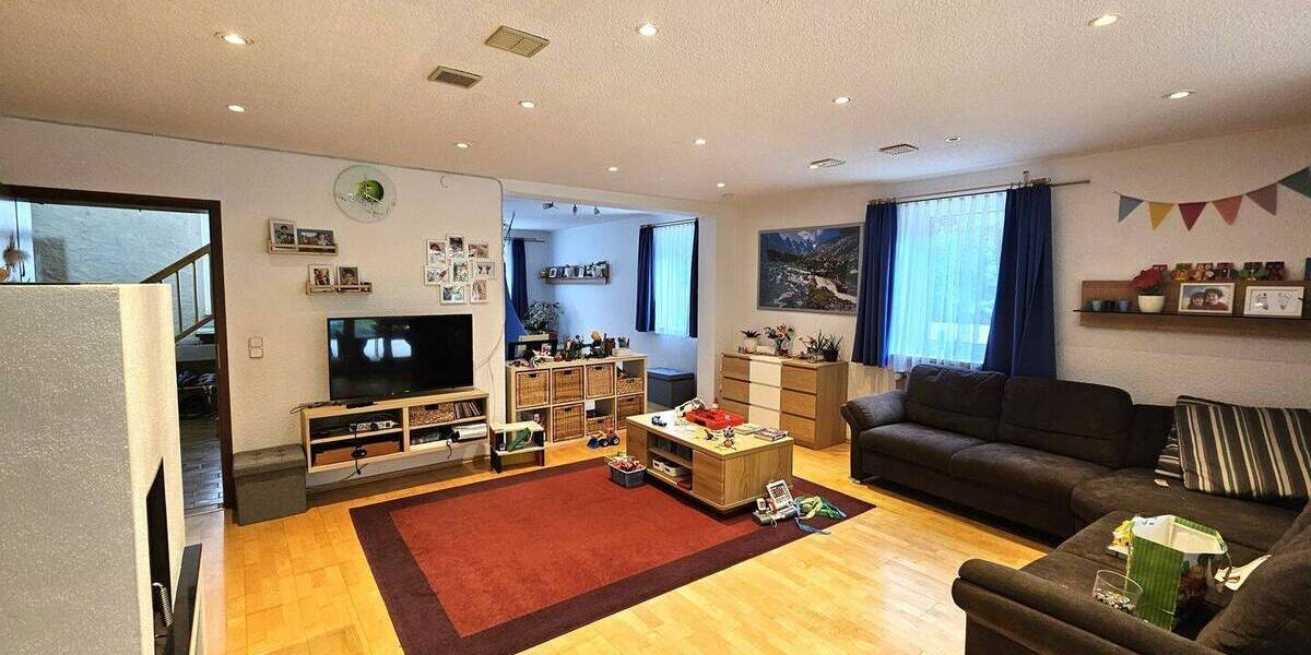 Einfamilienhaus Altdorf Pfettrach - 6 Zimmer, 203 m&sup2;, 590.000&euro; | Angebot:25734050