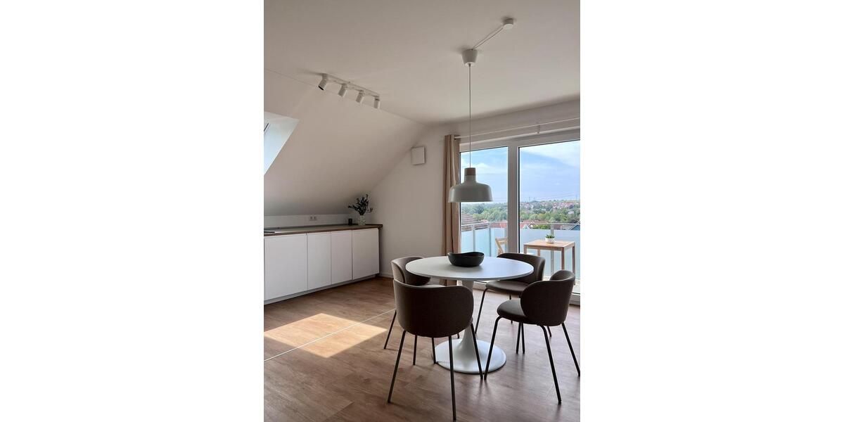 Dachgeschoßwohnung Langenbach - 2 Zimmer, 65 m&sup2;, 1.475&euro; | Angebot:25852496