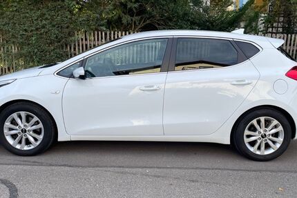 Kia ceed / Ceed 56.000 km 11.950 &euro; Landshut 84028