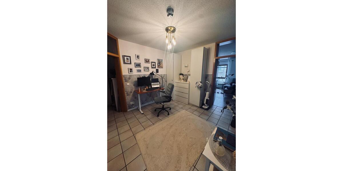 Hochparterre Landshut - 2.5 Zimmer, 61 m&sup2;, 1.150&euro; | Angebot:25989118