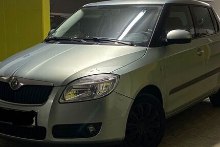 Skoda Fabia 95.000 km 3.300 &euro; Mallersdorf-pfaffenberg 84066