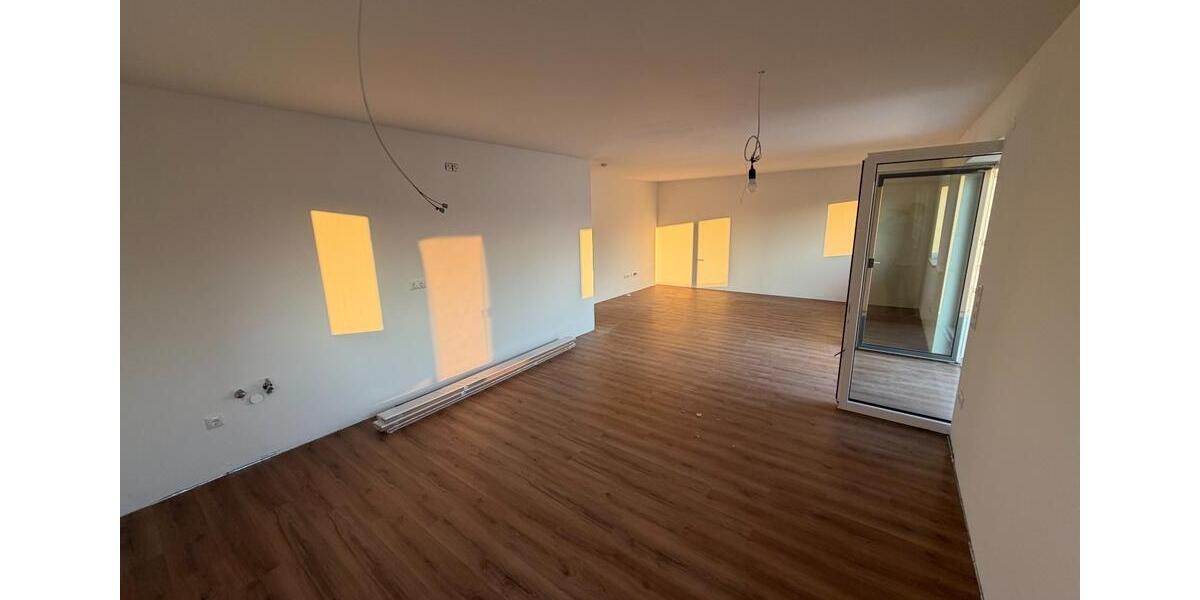 Etagenwohnung Dingolfing - 4.5 Zimmer, 116 m&sup2;, 1.300&euro; | Angebot:25857740