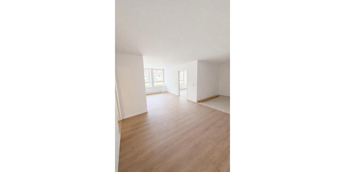 Etagenwohnung Landshut Landshut-West - 4 Zimmer, 90 m&sup2;, 1.250&euro; | Angebot:26454245