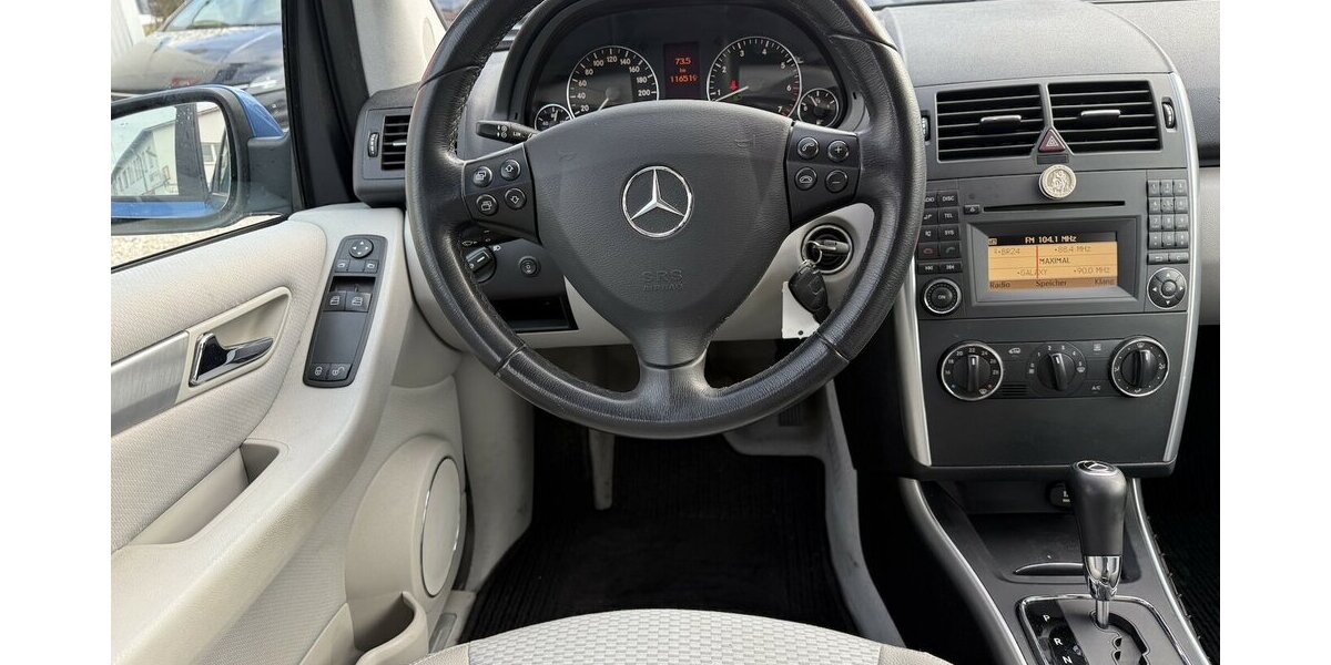 Mercedes-Benz A 200 Avantgarde Automatik Xenon Leder Alu 116.400 km 6.800 &euro; Altdorf 84032