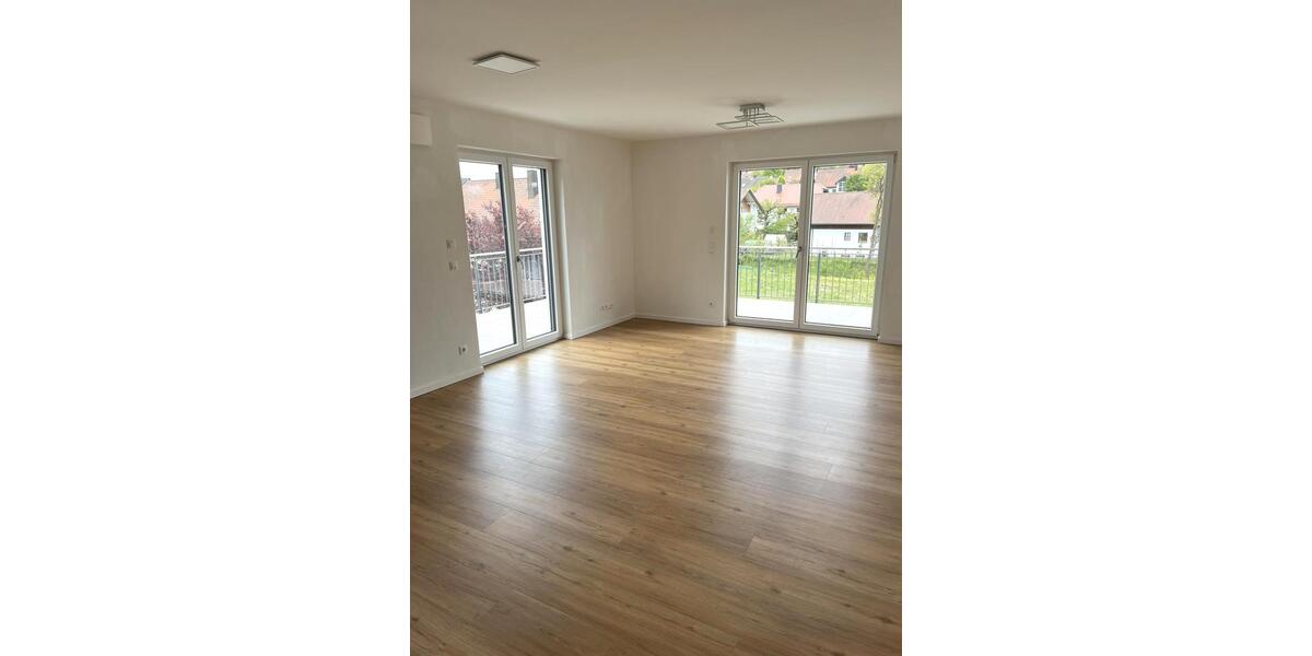 Etagenwohnung Ergoldsbach Langenhettenbach - 2 Zimmer, 72 m&sup2;, 721&euro; | Angebot:26589425
