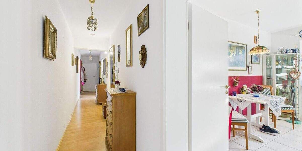 Einfamilienhaus Taufkirchen (Vils) Taufkirchen, Vils - 8 Zimmer, 255 m&sup2;, 865.000&euro; | Angebot:25695146