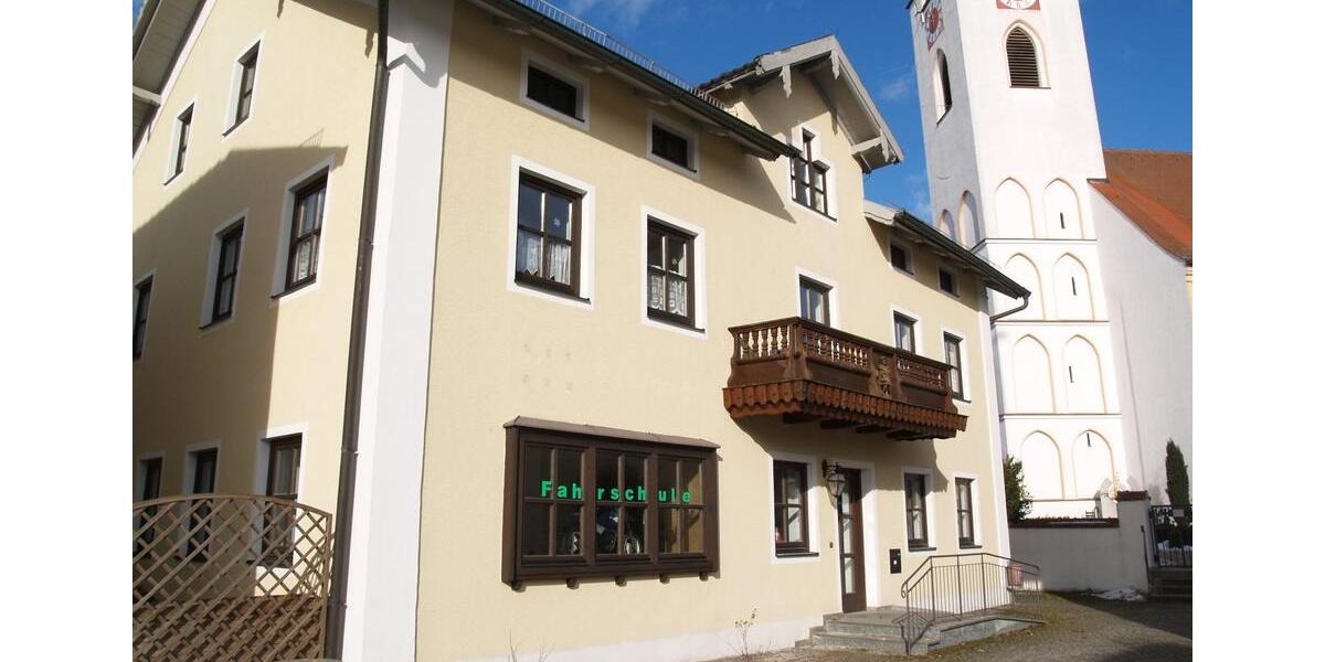 Etagenwohnung Bodenkirchen - 3.5 Zimmer, 120 m&sup2;, 820&euro; | Angebot:25942812