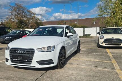Audi A3 100.000 km 11.990 &euro; Altdorf 84032