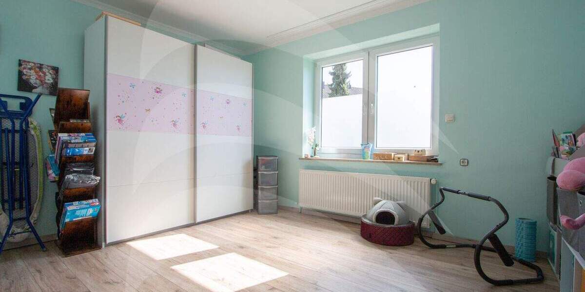 Doppelhaushälfte Landshut Industriegebiet - 7 Zimmer, 168 m&sup2;, 699.800&euro; | Angebot:25668416