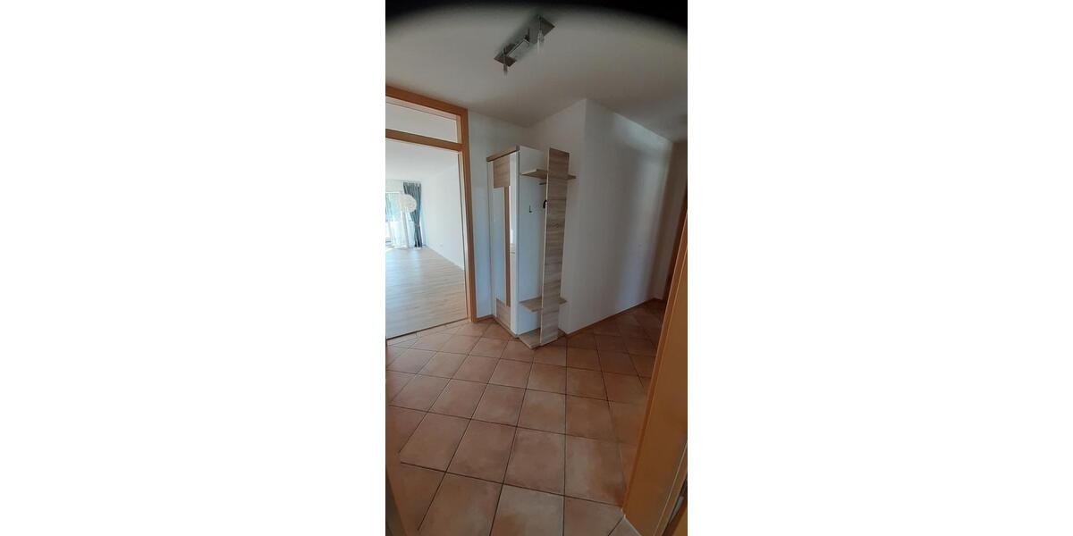 Etagenwohnung Dingolfing - 2 Zimmer, 71 m&sup2;, 850&euro; | Angebot:27605159
