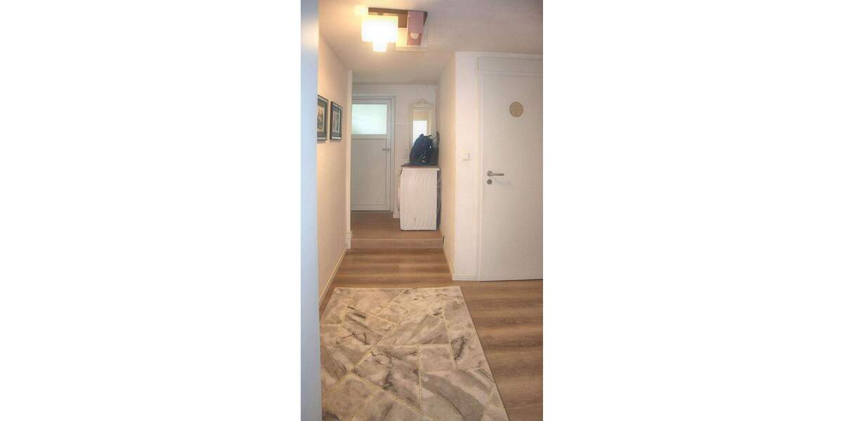 Einfamilienhaus Egglkofen - 6 Zimmer, 144 m&sup2;, 330.000&euro; | Angebot:25776657