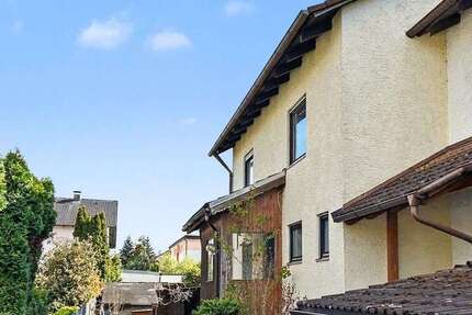 Haus Landshut Bayerwaldsiedlung - 6 Zimmer, 135 m&sup2;, 465.000&euro; | Angebot:26470590