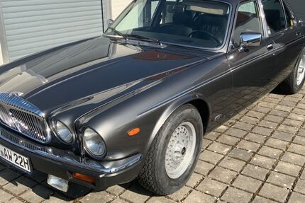 Jaguar XJ12 97.500 km 35.000 &euro; Ergolding 84030