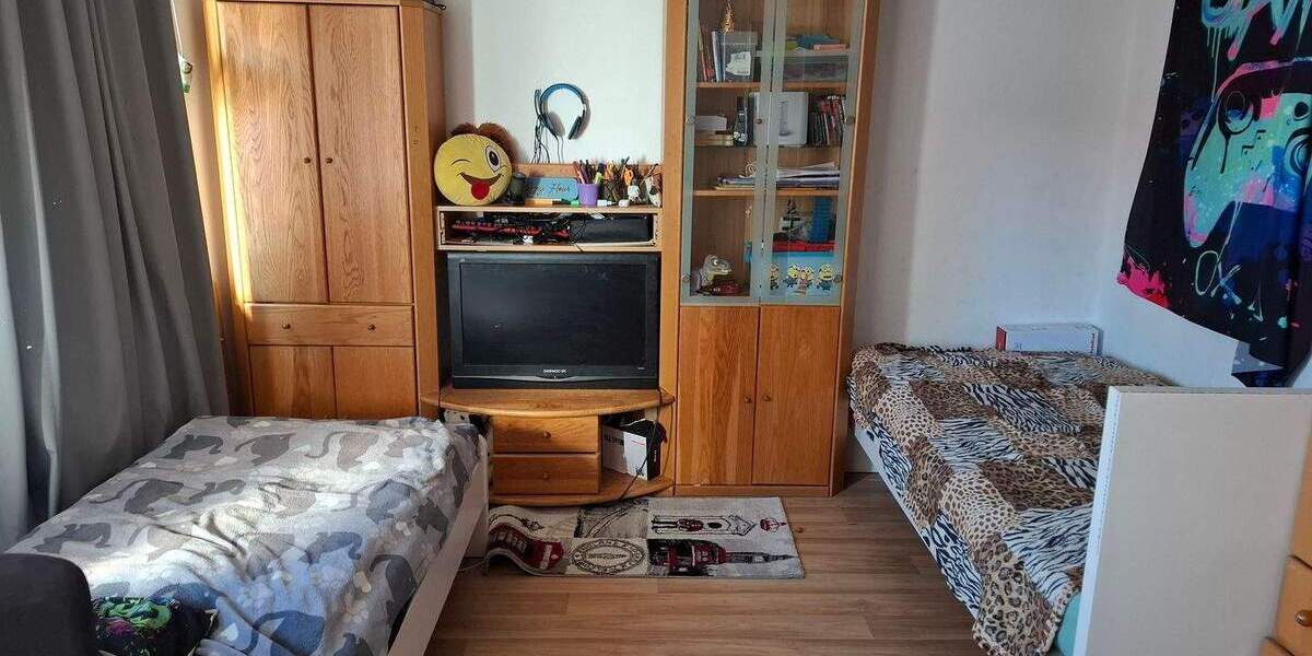 Mehrfamilienhaus, Wohnhaus Geisenhausen - 9 Zimmer, 190 m&sup2;, 349.000&euro; | Angebot:25878605