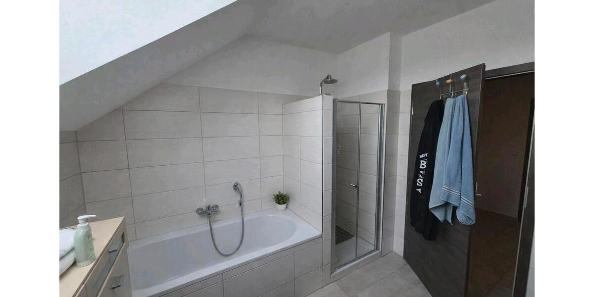 Etagenwohnung Niederaichbach - 2 Zimmer, 59 m&sup2;, 296.000&euro; | Angebot:24625271