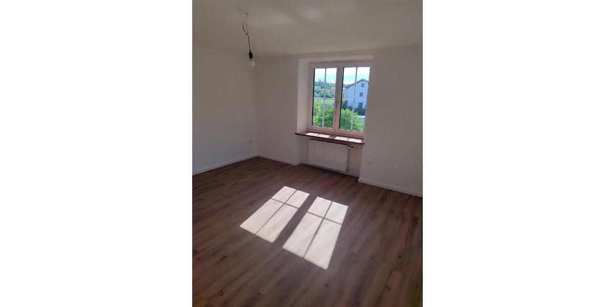 Etagenwohnung Bodenkirchen - 3.5 Zimmer, 85 m&sup2;, 750&euro; | Angebot:26557773