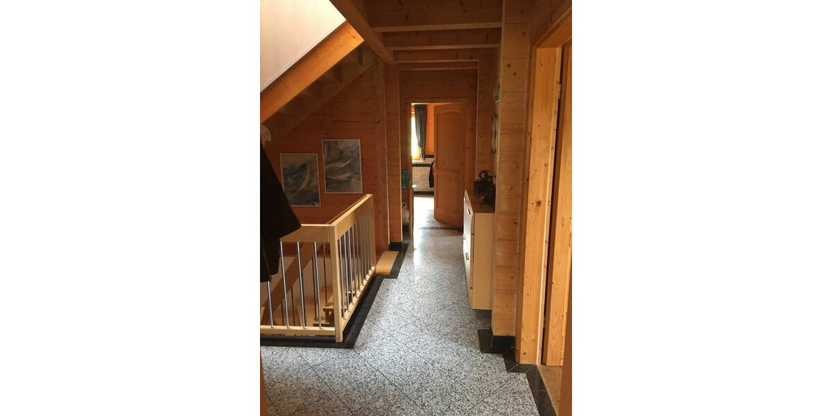 Einfamilienhaus Landshut Wolfgang - 8 Zimmer, 238 m&sup2;, 925.000&euro; | Angebot:26040750