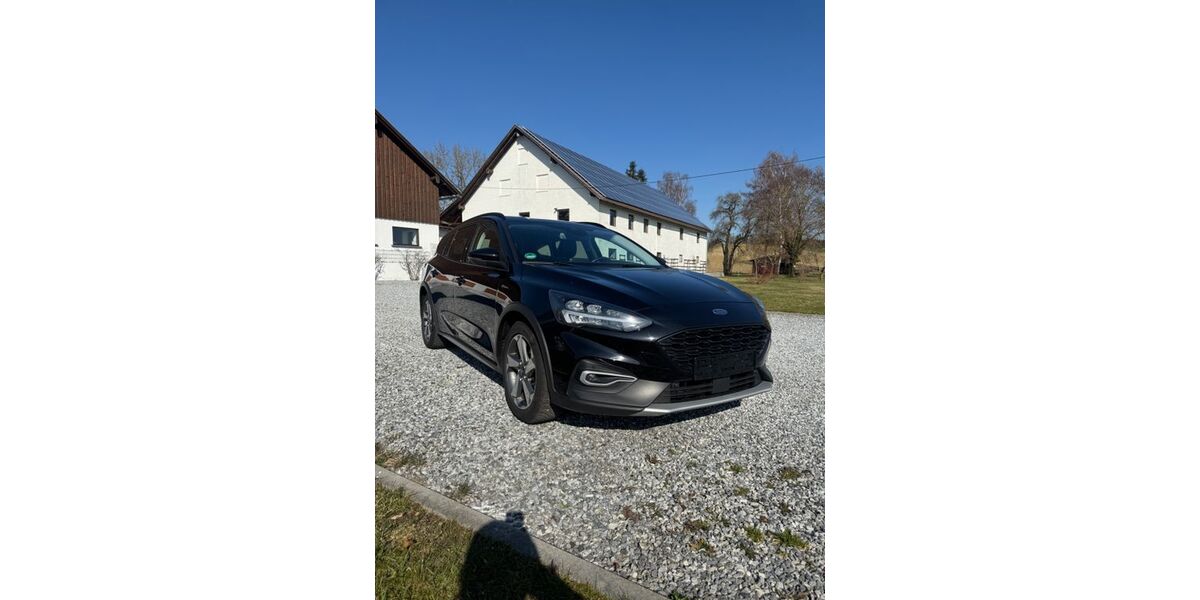 Ford Focus 121.695 km 11.200 &euro; Baierbach /Landshut 84171