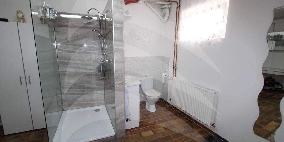 Etagenwohnung Altdorf Pfettrach - 5 Zimmer, 200 m&sup2;, 539.800&euro; | Angebot:25730938