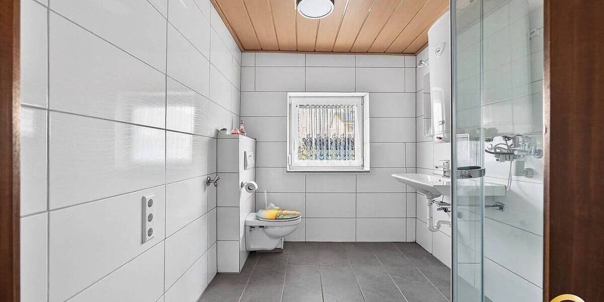 Einfamilienhaus Wildenberg - 4 Zimmer, 120 m&sup2;, 280.000&euro; | Angebot:25958519