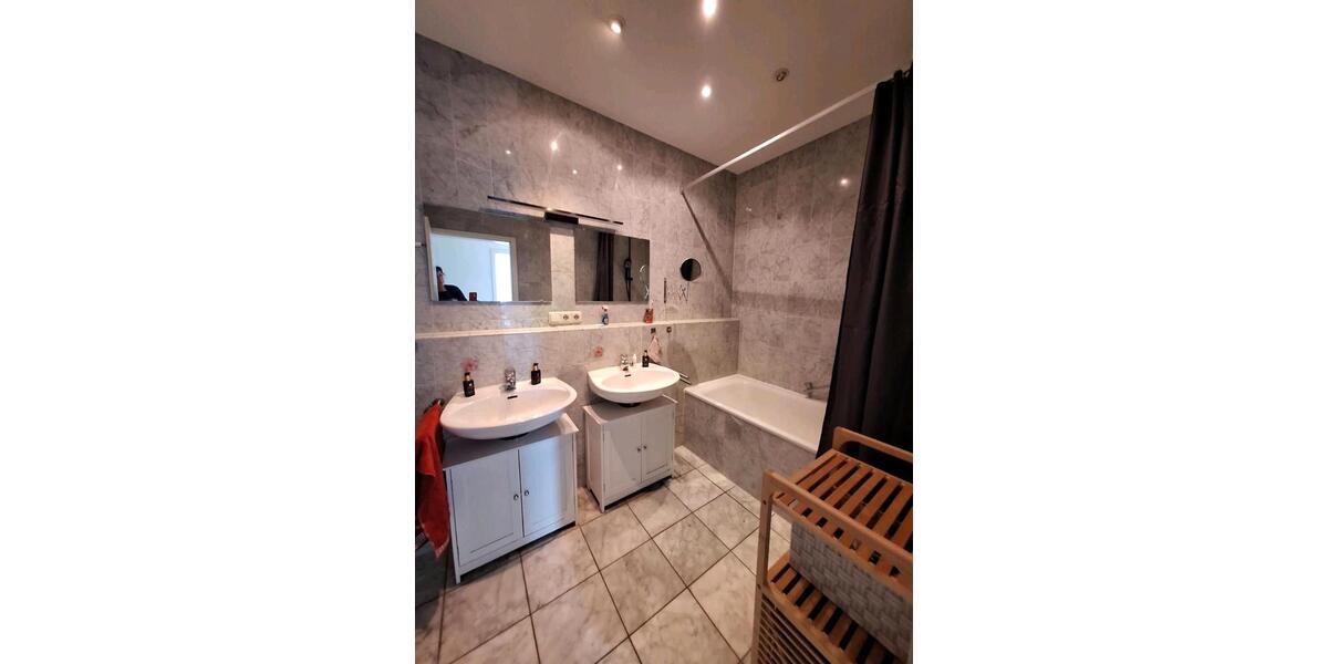Etagenwohnung Langenbach - 3 Zimmer, 89 m&sup2;, 368.000&euro; | Angebot:26581497