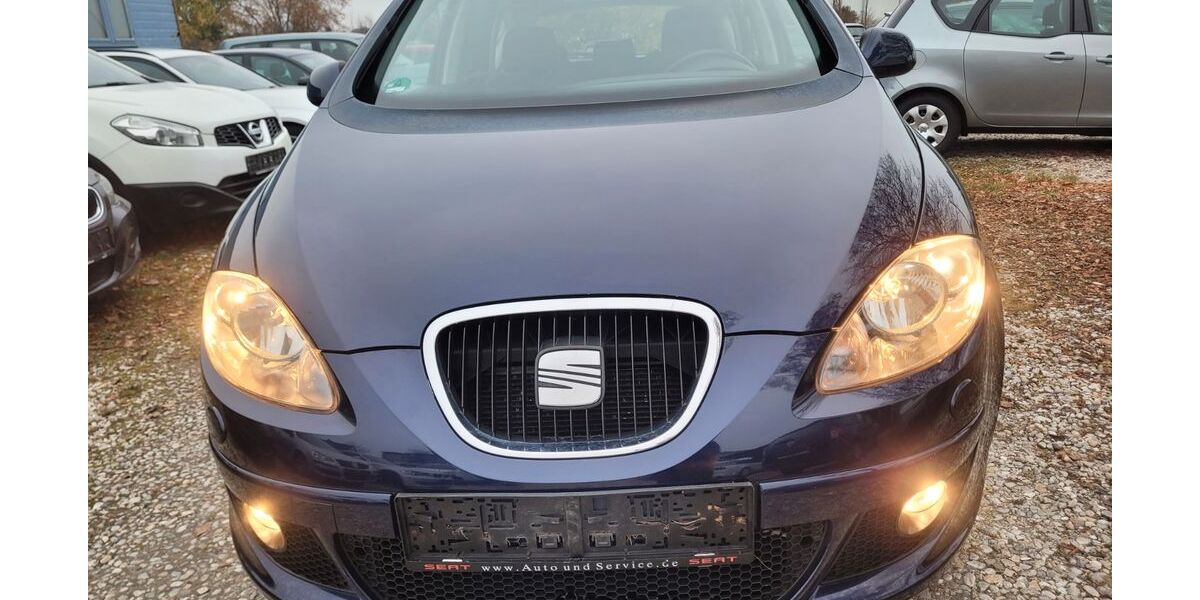 Seat Altea 216.000 km 4.590 &euro; Landshut 84030