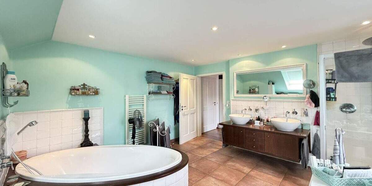 Einfamilienhaus Tiefenbach - 5 Zimmer, 950.000&euro; | Angebot:25711030