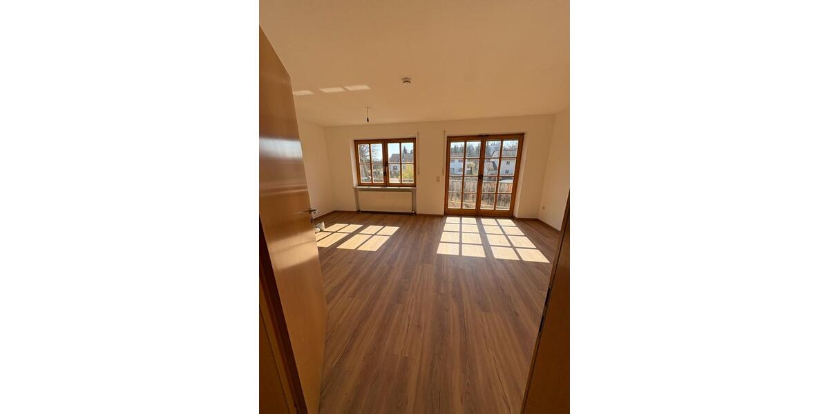 Reihenhaus Vilsbiburg - 4 Zimmer, 115 m&sup2;, 1.300&euro; | Angebot:25853604