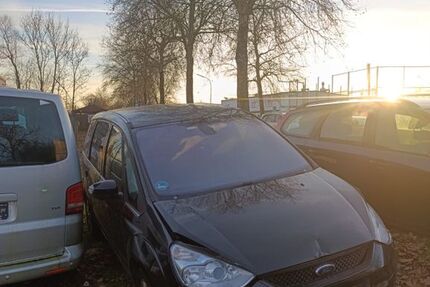 Ford S-Max 220.000 km 1.490 &euro; Moosburg 85368